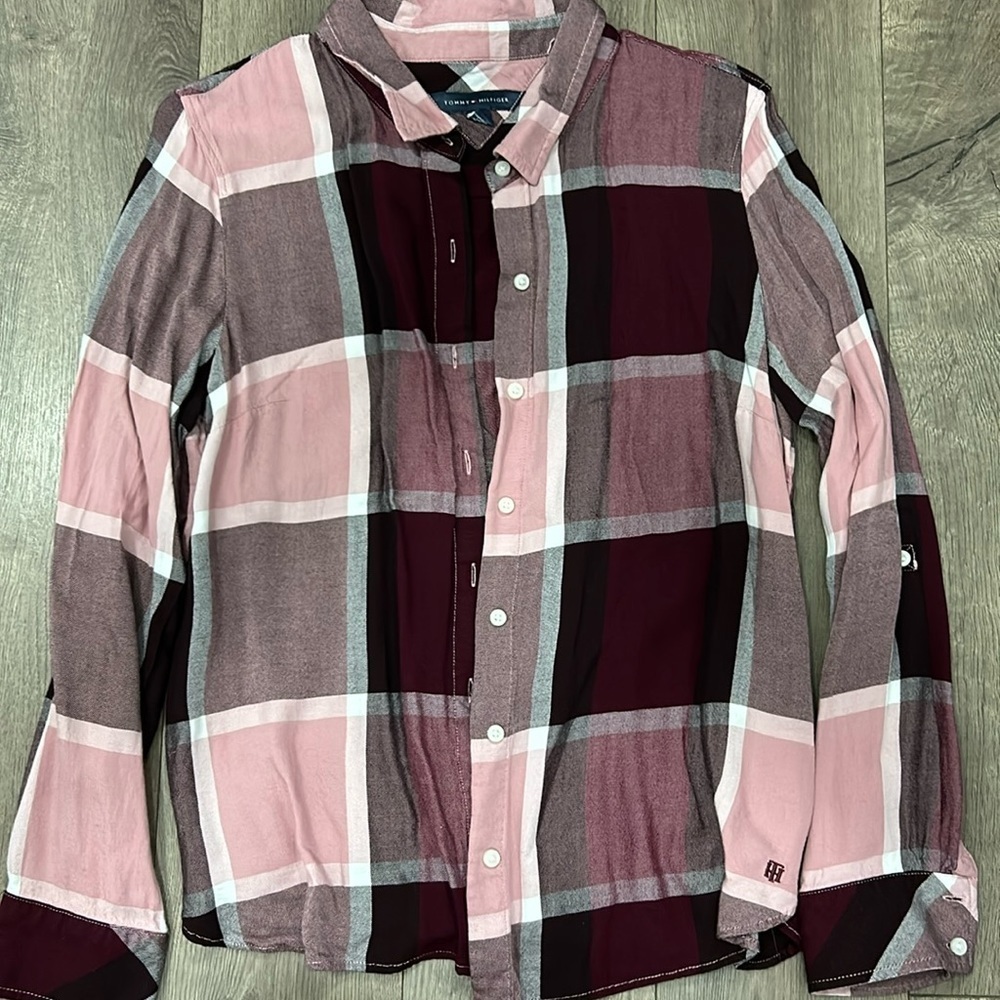 Tommy Hilfiger Plaid Button Up